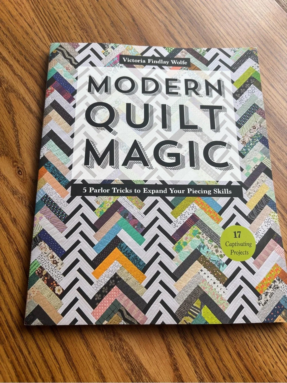 Modern Quilt Magic - Multicolor